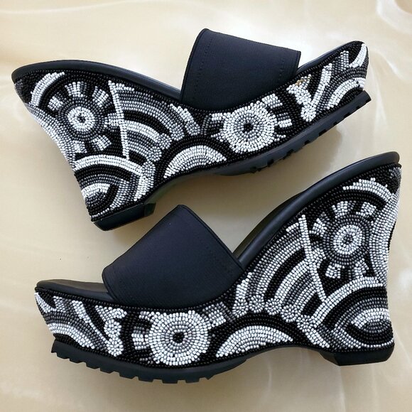 Lisa for Donald Pliner Sammi Beaded Platform Wedge Sandal Shoes Women's 7.5 - Picture 1 of 12